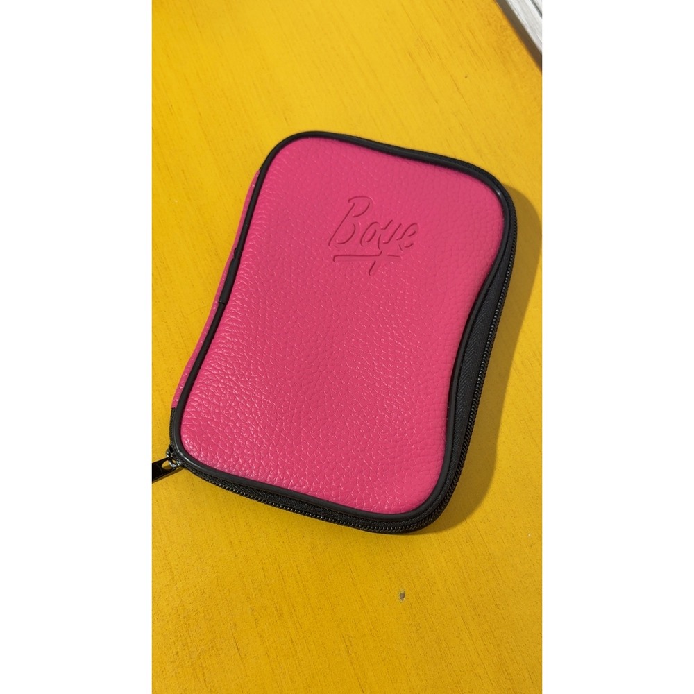 Boye Crochet Hook Set with Pink Zippered Travel Case Steel and Aluminum Hooks
